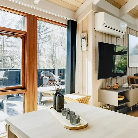 6 Person Holiday In Ferienhaus