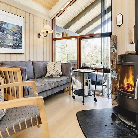 6 Person Holiday In Ferienhaus *