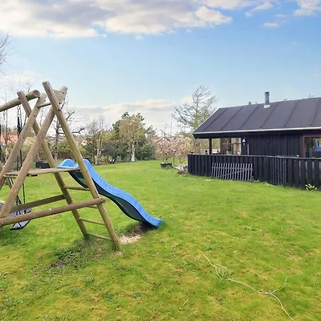 6 Person Holiday In Ferienhaus *